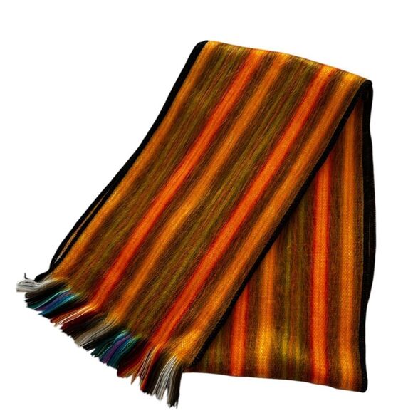 Beautiful alpaca scarf from Ecuador so soft and warm! - Picture 3 of 7